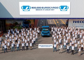 IVECO, Brescia fabrikasında üretilen 600 bininci Eurocargo’yu kutluyor