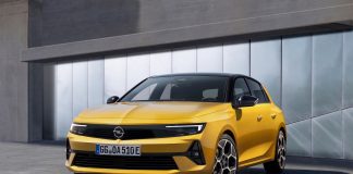 Opel Astra Tamamen Yenilendi ve Şarj Edilebilir Hibritle Elektriklendi