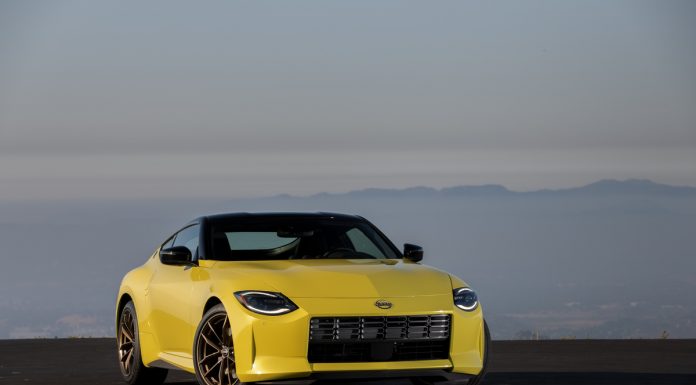 Yeni Nissan Z geri döndü