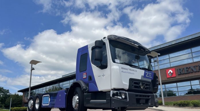 RENAULT TRUCKS, YENİ ELEKTRİKLİ ŞEHİR İÇİ KAMYONUNU TANITTI; ALÇAK KABİNLİ D WIDE Z.E. LEC