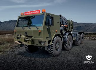 Anadolu Savunma Zırhlı Muharebe Sahası Akaryakıt Tankeri ve Tank Çekici modelleri ile IDEF’te