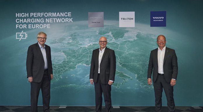Daimler Truck, TRATON GROUP ve Volvo Group, ağır hizmet kamyonları için Avrupa’da yüksek performanslı şarj ağına öncülük etmeyi planlıyor