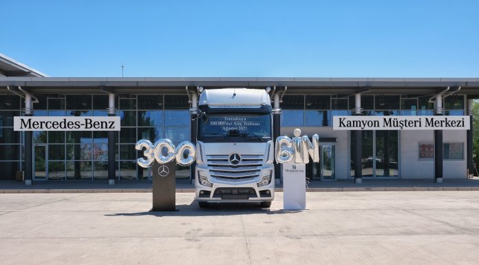 Transaktaş Global Lojistik, Aksaray Kamyon Fabrikası’nda üretilen 300.000’inci kamyonu filosuna kattı