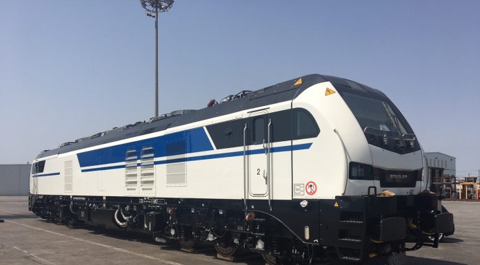 Körfez Ulaştırma Türkiye’nin ilk Hibrit Lokomotiflerini Teslim Aldı