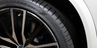 MÜNİH’TEKİ IAA MOBILITY FUARINDA SERGİLENEN  HER ÜÇ ELEKTRİKLİ OTOMOBİLDEN BİRİNİN LASTİKLERİ PIRELLI