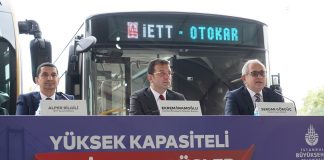 Mega kent İstanbul’un 100 yeni  Otokar metrobüsü için imzalar atıldı