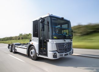 Mercedes-Benz eEconic’in belediye kullanımı için tamamen elektrikle çalıştırma denemeleri tüm hızıyla devam ediyor