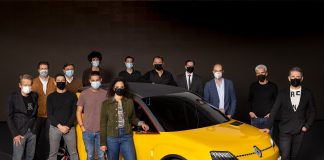 RENAULT’NUN KONSEPT OTOMOBİLLERİNE İKİ ÖDÜL