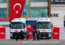 ARCLOG’UN YENİ RENAULT TRUCKS T ÇEKİCİLERİ YOLA ÇIKIYOR