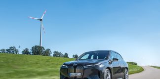 BMW’nin Elektrikli Mobilite Alanındaki Amiral Gemisi iX  Ön Siparişe Açıldı