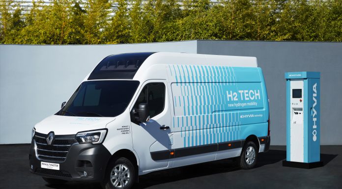 HYVIA ilk hidrojen prototiplerini tanıttı