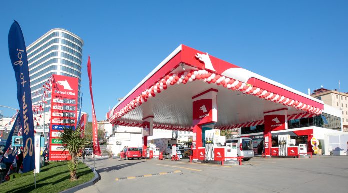 Petrol Ofisi’nden bir günde 4 istasyon açılışı