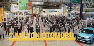 Oyak Renault 7 milyonuncu aracını ve motorunu üretti