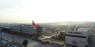 Oyak Renault üst yönetiminde bayrak değişimi