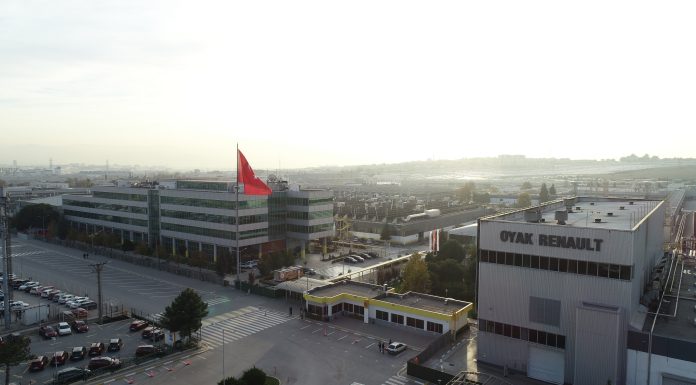 Oyak Renault üst yönetiminde bayrak değişimi