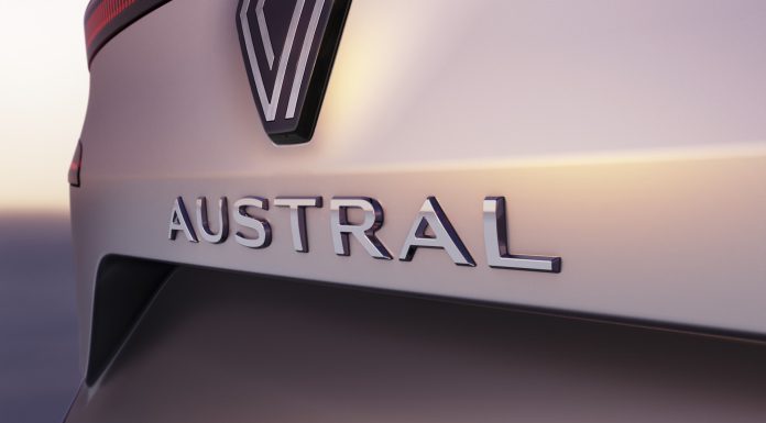 RENAULT, YENİ SUV MODELİNİN İSMİNİ AÇIKLADI: AUSTRAL