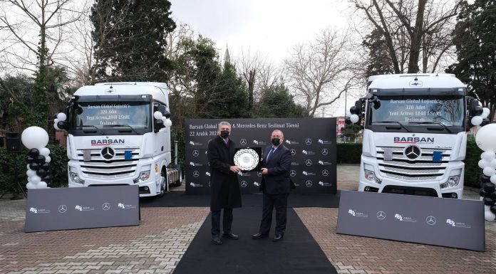 Mercedes-Benz Türk, Barsan Global Lojistik’e 320 adet Actros 1848 LSnrL teslim etti
