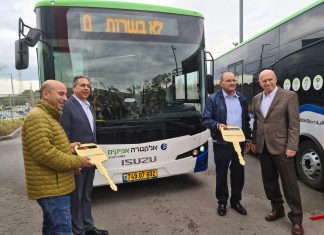 Anadolu Isuzu’dan İsrail pazarına 48 adet otobüs ve midibüs teslimatı