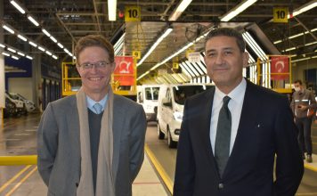 AB Türkiye Delegasyonu Başkanı Büyükelçi Nikolaus Meyer-Landrut, Ford Otosan’ın Gölcük Fabrikası’nı ziyaret etti