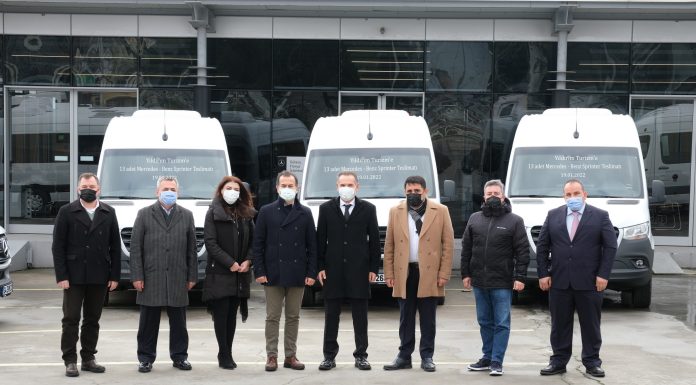 Yıldırım Turizm’in 13 adet Mercedes-Benz Sprinter Minibüs siparişi teslim edildi