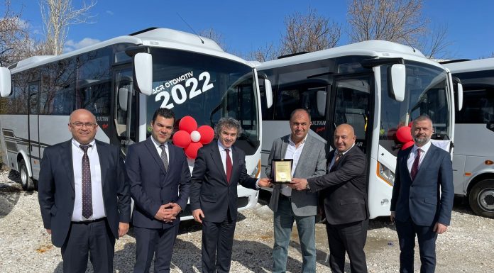 Otokar’ın Yeni Bayisi ACR Otomotiv İlk Satışını Gerçekleştirdi