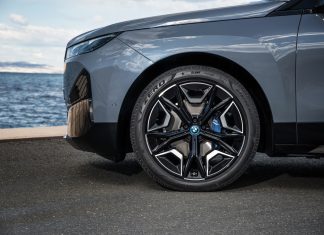 YENİ PIRELLI P ZERO ELECT LASTİKLER TAM ELEKTRİKLİ BMW iX MODELLERİNİN ORİJİNAL EKİPMANI OLACAK