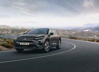 GRAND TOURER GELENEĞİNİN SON TEMSİLCİSİ YENİ CITROËN C5 X İLK KEZ SERGİLENDİ!