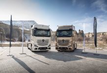 Mercedes-Benz Türk, Transaktaş Global Lojistik’e 100 adet 1853 LS teslim etti