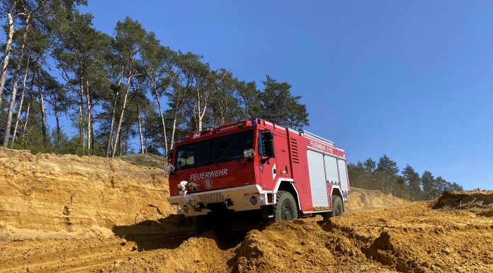 Orman Yangınlarıyla Mücadelede Özel Araçlar: Allison Tam Otomatik Şanzıman Donanımlı Tatra Force