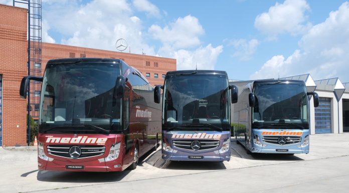 Malatya Medine Turizm, 5 adet Mercedes-Benz Travego siparişinin ilk 4 aracını teslim aldı