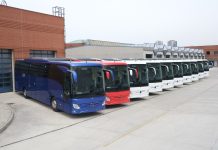 Mercedes-Benz Türk, Platform Turizm’e 20 adet Tourismo 15 RHD teslim etti