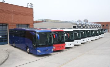 Mercedes-Benz Türk, Platform Turizm’e 20 adet Tourismo 15 RHD teslim etti