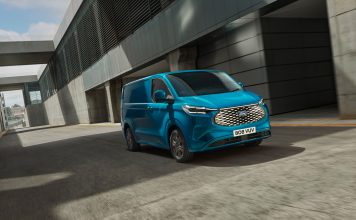 Kocaeli Fabrikalarında üretilecek yeni Ford E-Transit Custom tanıtıldı