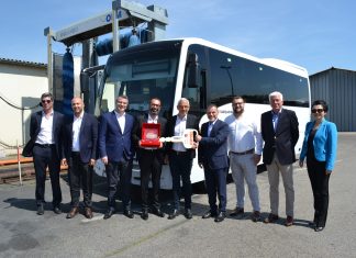 Anadolu Isuzu’nun Fransa pazarına toplam midibüs ve otobüs satış adedi 2021 sonu itibarı ile 1000’e ulaştı