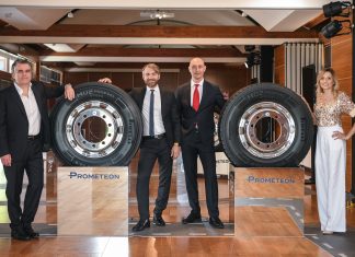 Prometeon 02 Serisi lastiklerini tanıtırken Toprak Razgatlıoğlu sponsorluğunu açıkladı