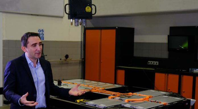 Porsche Türkiye’nin ilk batarya onarım merkezini açtı