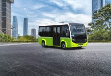 OTOKAR’IN EFSANE ARACI İKİ FARKLI MODELLE YOLLARA DÖNDÜ