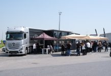 Mercedes-Benz Türk, Sağlık Bakım Tırı ile şoförlerin yanında yer almaya devam ediyor