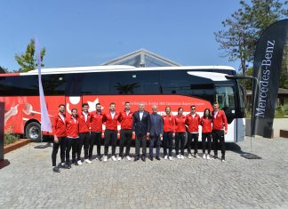 Mercedes-Benz Türk, Türkiye Hentbol Federasyonu Milli Takımlar resmi ulaşım sponsorluğu ile spora verdiği desteği sürdürüyor