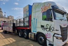 IVECO S WAY çekici Ingiltere Kraliçesi’nin 70. yıl Jübilesinde