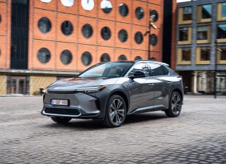 Toyota Batarya Üretimine 5.6 Milyar Dolar Yeni Yatırım Yapacak