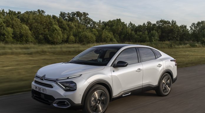 CITROËN, YEPYENİ C4 X’İ TÜM DÜNYAYA İSTANBUL’DAN TANITTI!