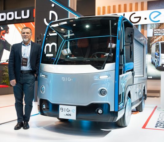 Anadolu Isuzu, IAA Transportation Hannover Fuarı’nda yenilikçi ve çevreci araçları ile gövde gösterisi yaptı.