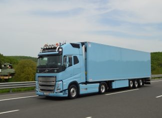 TRANSBATUR LOGISTICS İLAÇ DIŞI FRİGO TAŞIMALARINI 4 KATINA ÇIKARDI