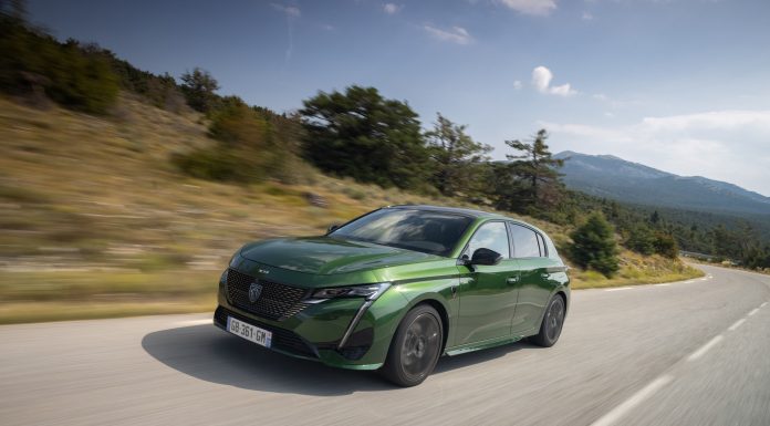 YENİ PEUGEOT 308 TÜRKİYE’DE!