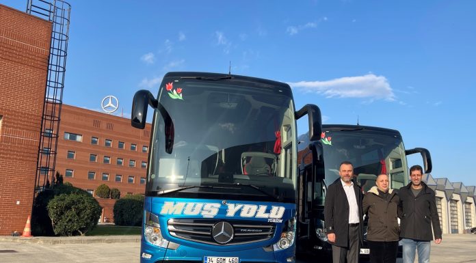 Mercedes-Benz Türk, 2023 yılının ilk otobüs teslimatını Muş Yolu Turizm’e gerçekleştirdi