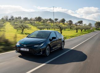 Toyota 5. Nesil Hibrit Teknolojisine Sahip Yeni Corolla’yı Satışa Sundu