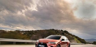 LEXUS PREMIUM SUV SEGMENTİNİN ÖNCÜSÜ RX’İ YENİ NESLİYLE TÜRKİYE’DE SATIŞA SUNDU