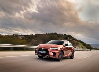 LEXUS PREMIUM SUV SEGMENTİNİN ÖNCÜSÜ RX’İ YENİ NESLİYLE TÜRKİYE’DE SATIŞA SUNDU