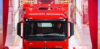 Daimler Truck’ın Çin’de ürettiği Actros’ta Mercedes-Benz Türk imzası